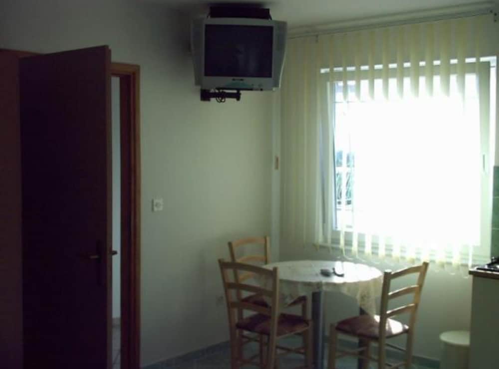 Apartments Degi