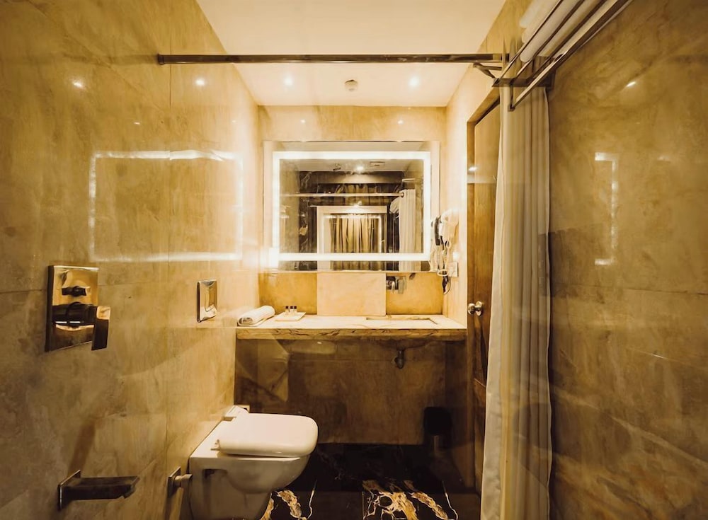 The Deep Hotel
