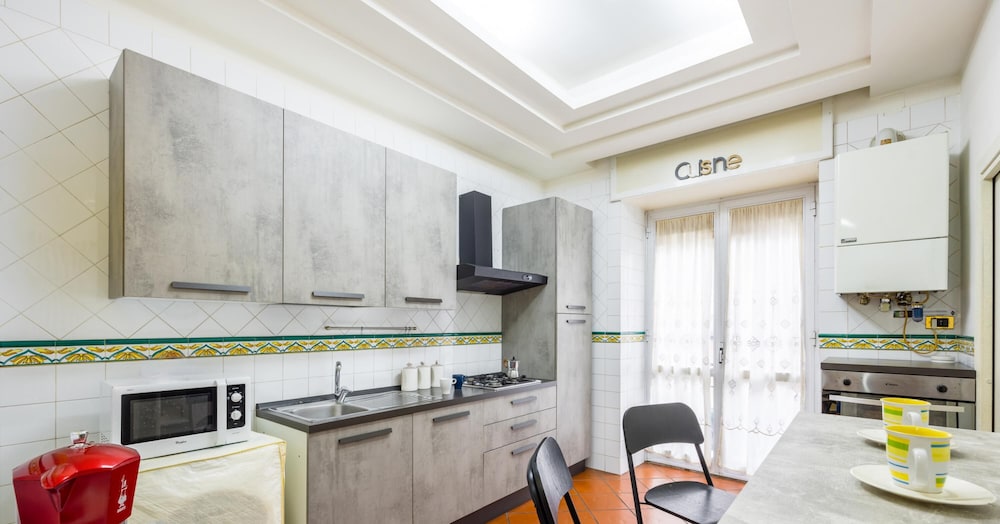 Yellow City Apartment by Wonderful Italy