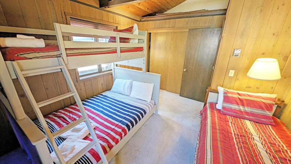 Bobcat 7 2 Bedroom Home