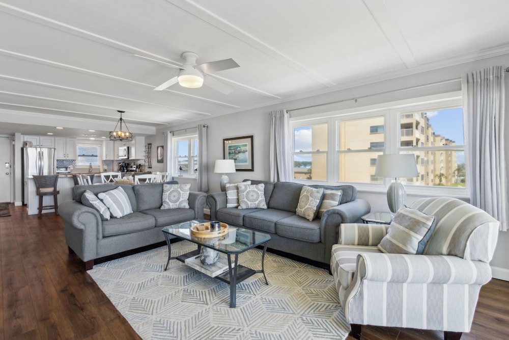 N4 Amelia South 2 Bedroom Condo