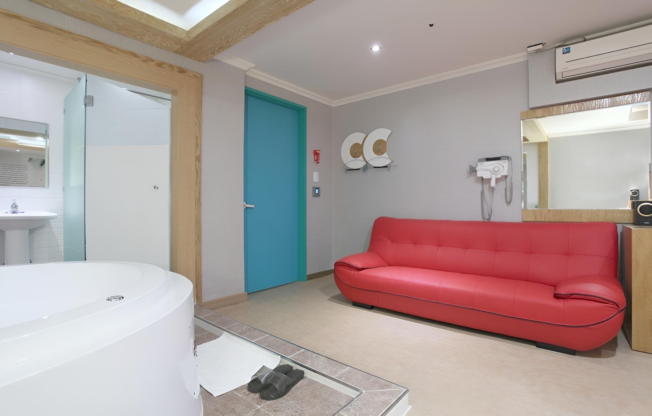 Photo 14