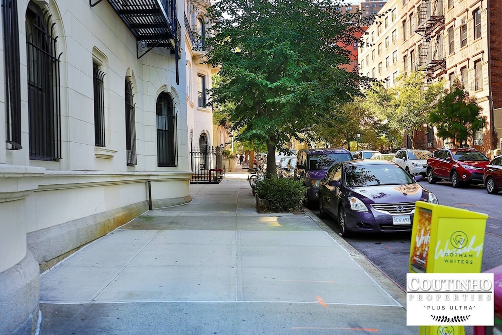 New 2 Bedroom Apt Next To Central Park West