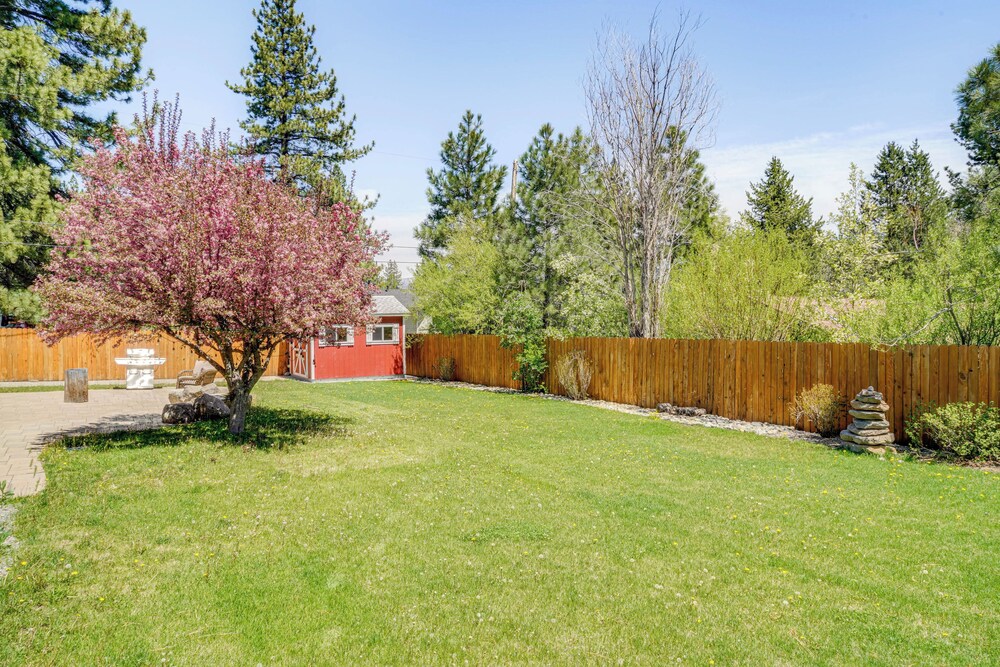 5 Mi to Northstar Resort! Family Home w/ Hot Tub