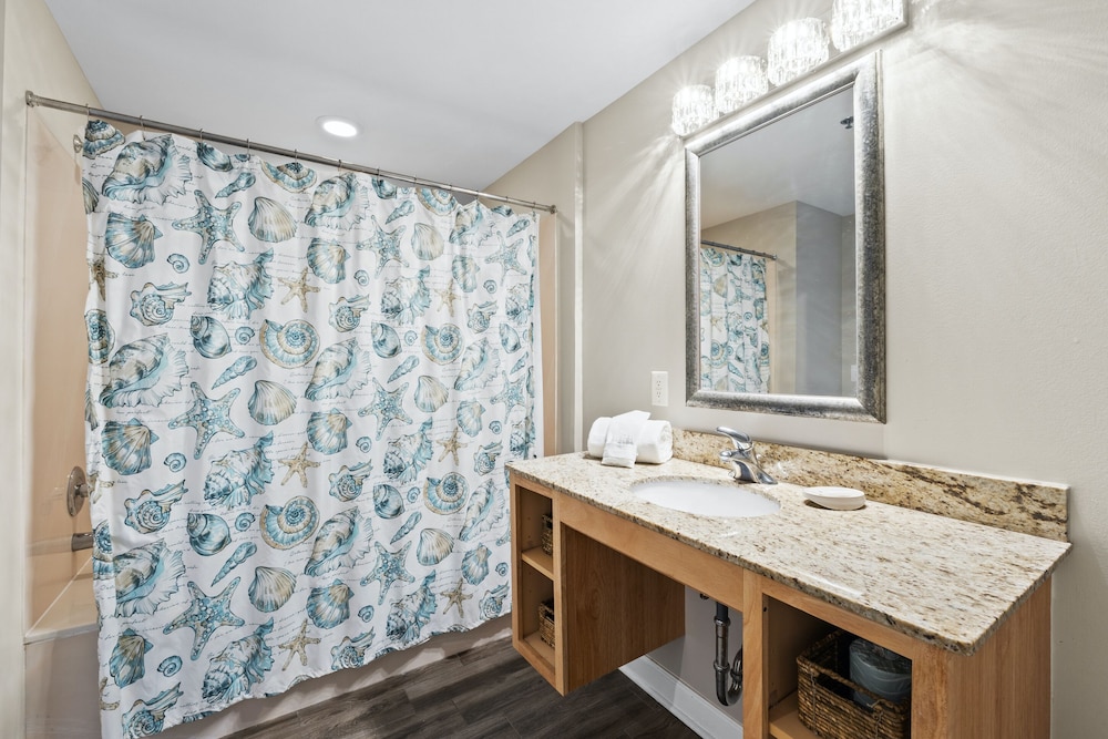 Splash Beach Resort by Panhandle Getaways