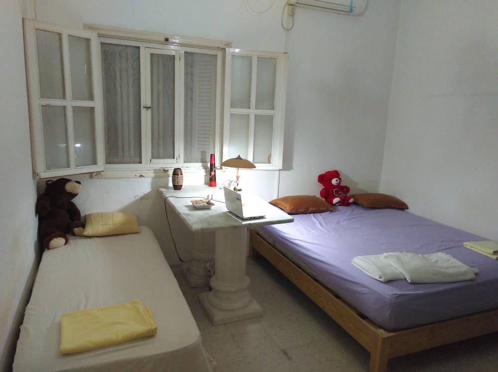 AliWali Room near Airport Tunis Carthage