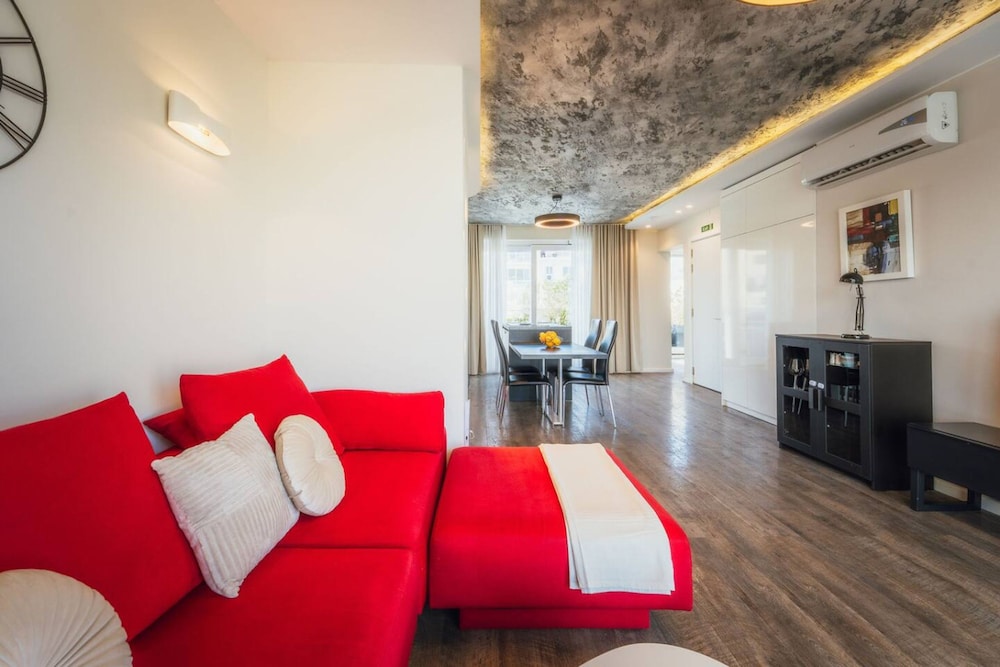 Balanzone s Creative Penthouse