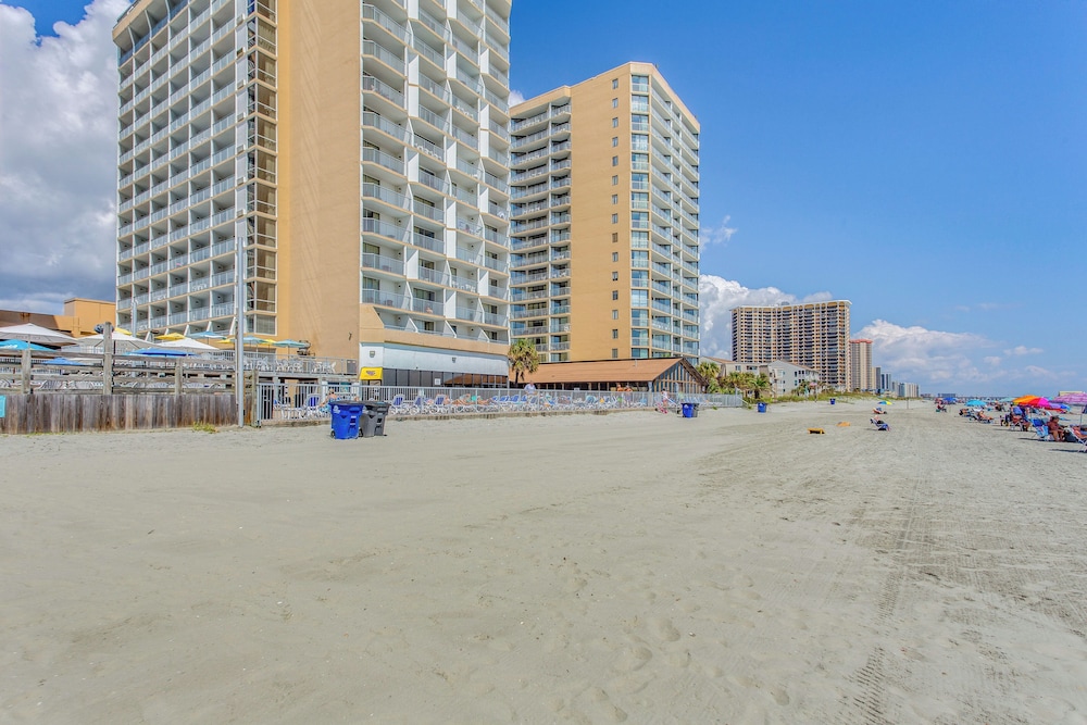 14th-floor Oceanfront Condo in Myrtle Beach!