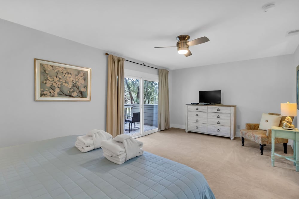 2350 Racquet Club at The Sea Pines Resort view 3