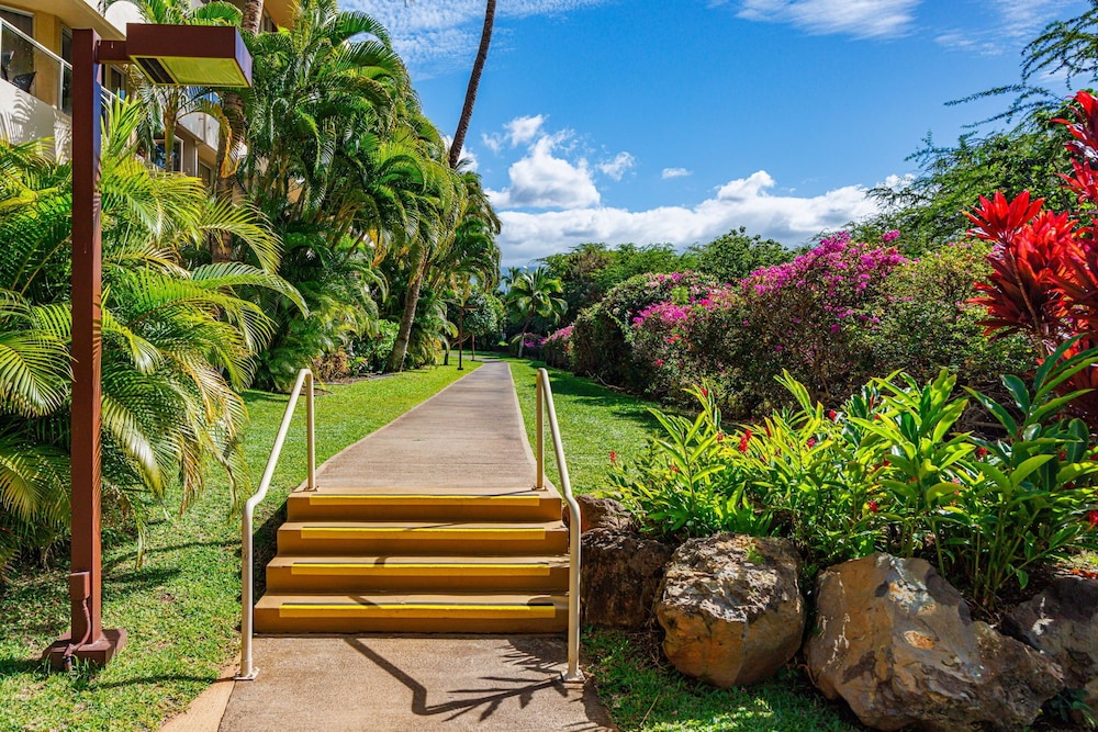 Kihei Beachside Resort Vistas