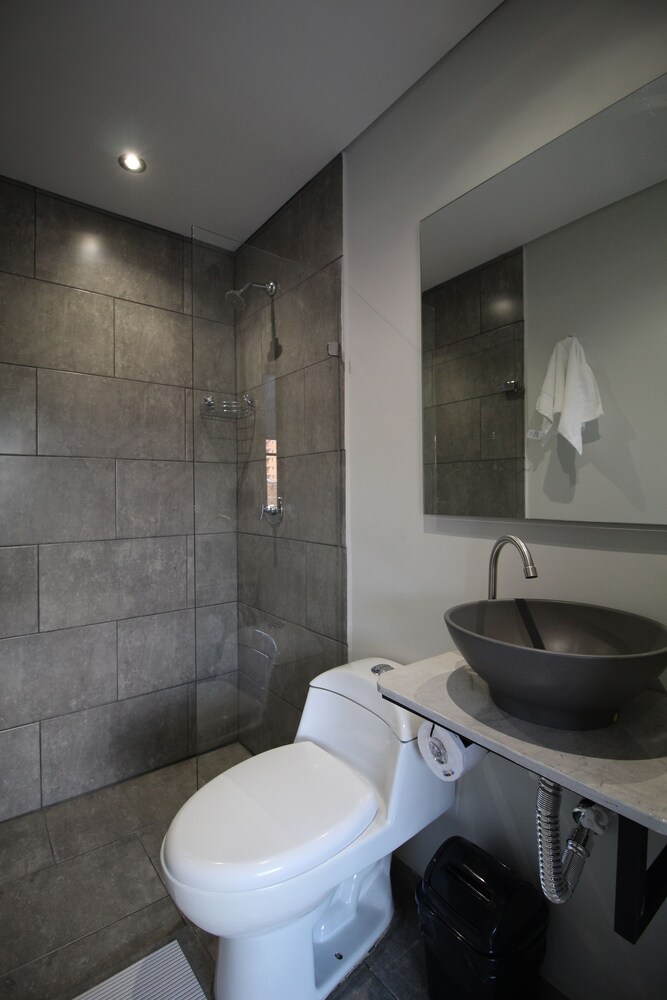 Alojamiento pet-friendly en Medellín, sector Laureles