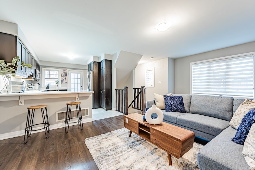 Milton boutique Home