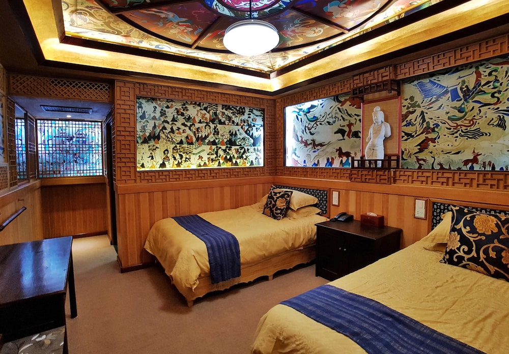 Yangshuo Li River Gallery Lodge