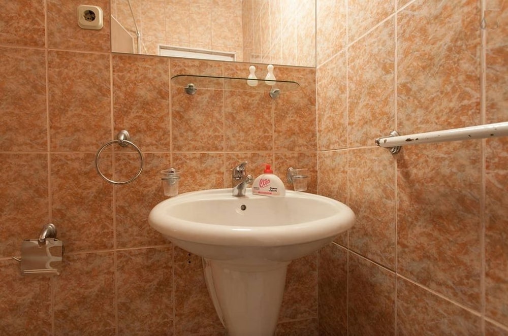 Photo 52