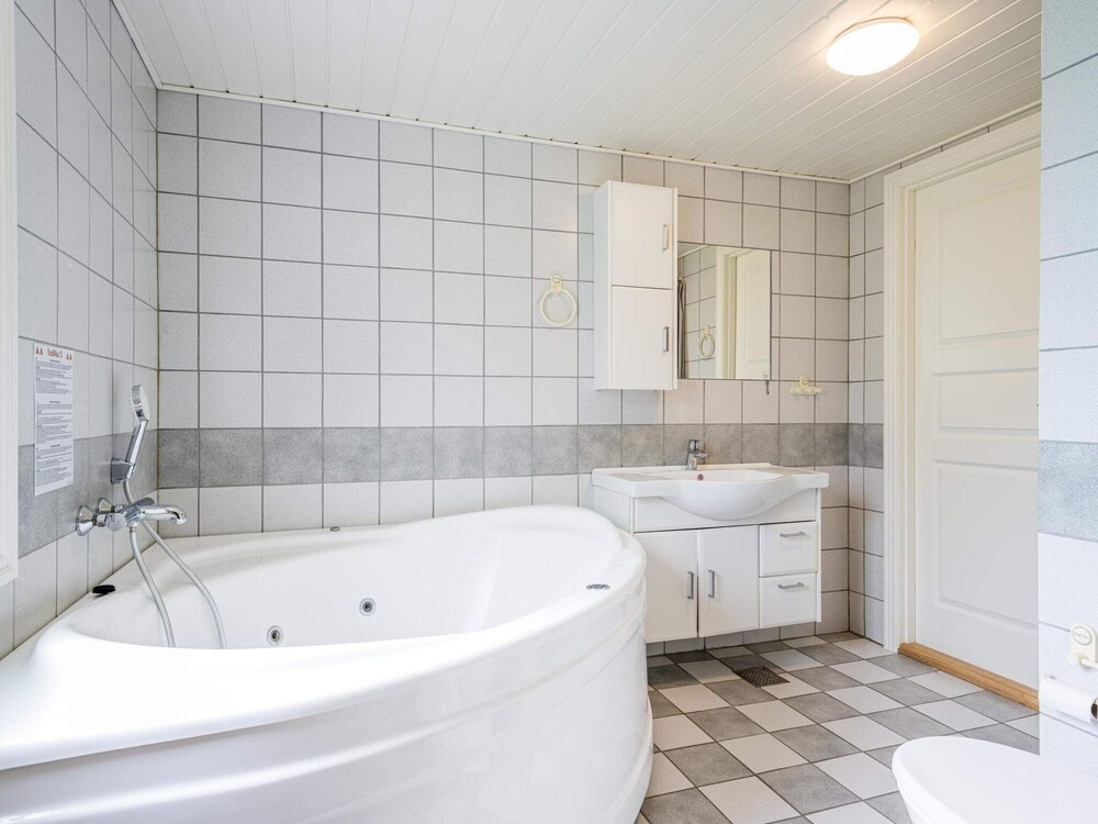 10 Person Holiday Home in Blavand view 3