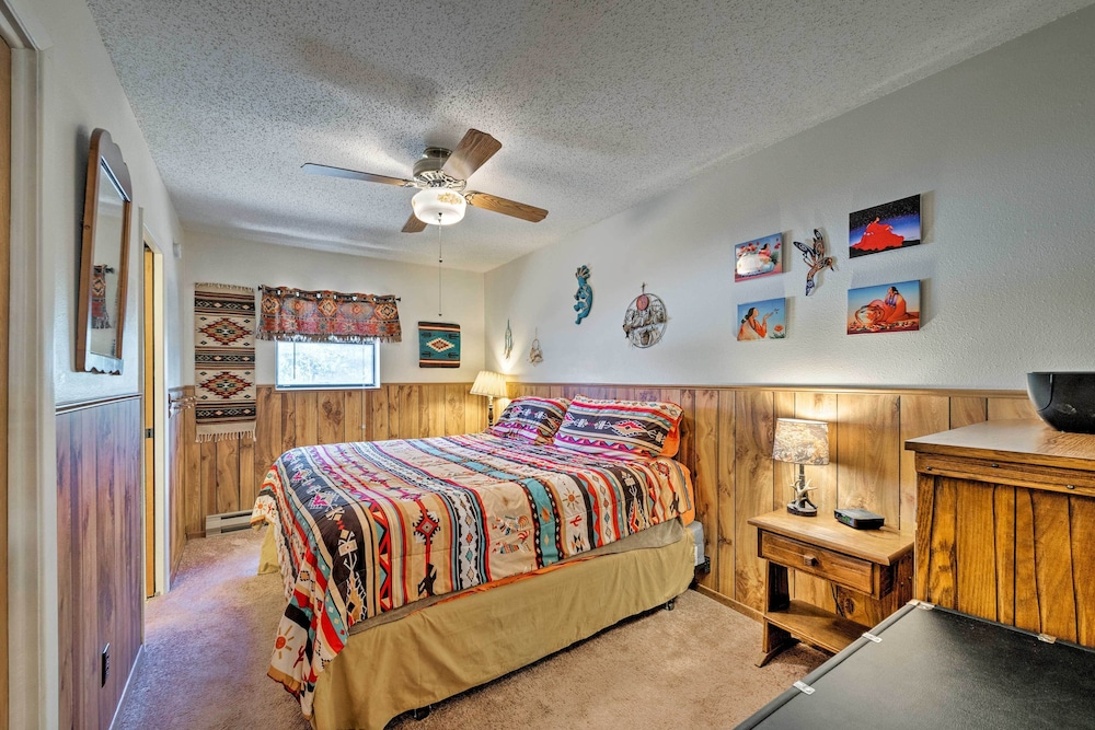 Cabin w/ Deck 3 Mi to Ski Cloudcroft & Hiking view 4