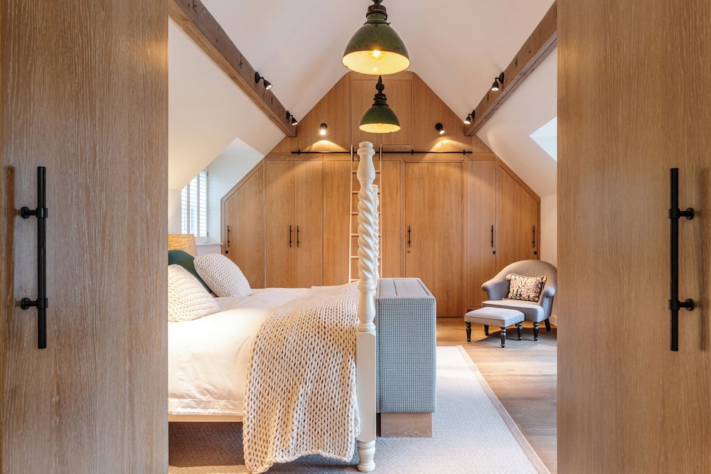 Stunning 6 BB Cottage & Annexe