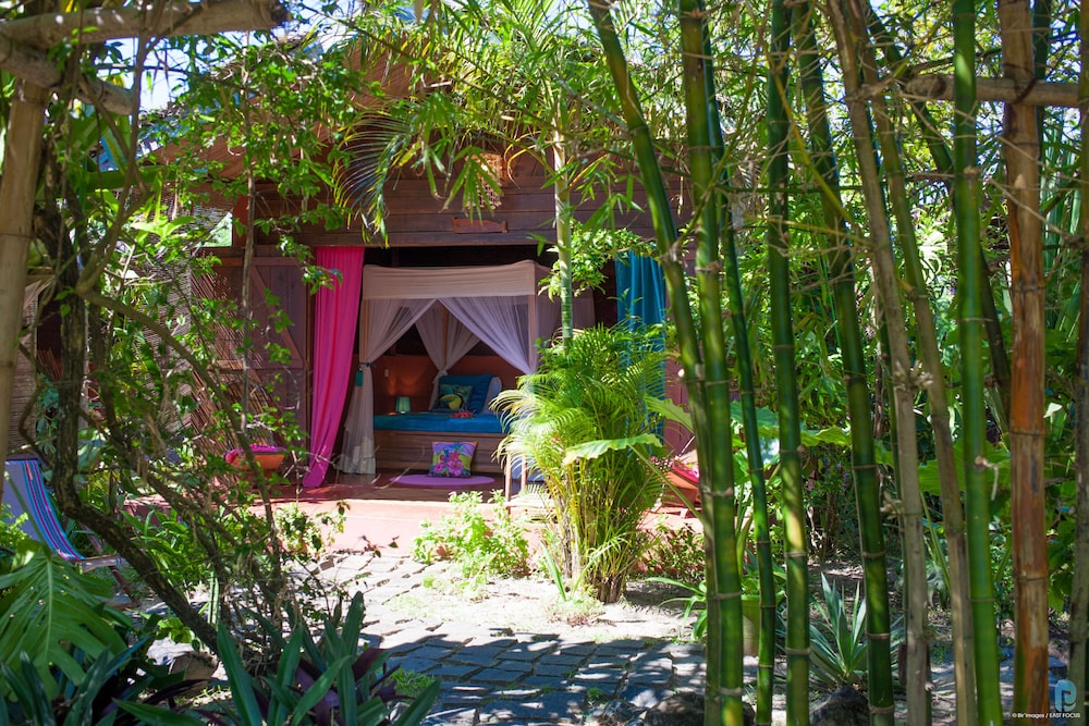 Ravoraha Ecolodge