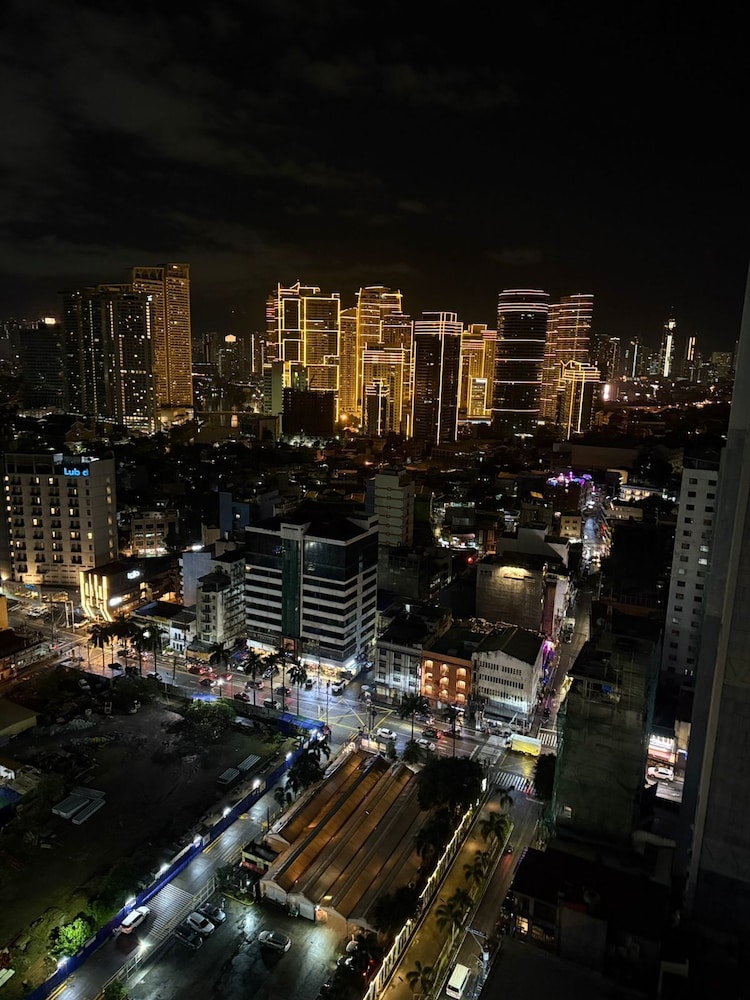 Makati City Gramercy Residences Studio