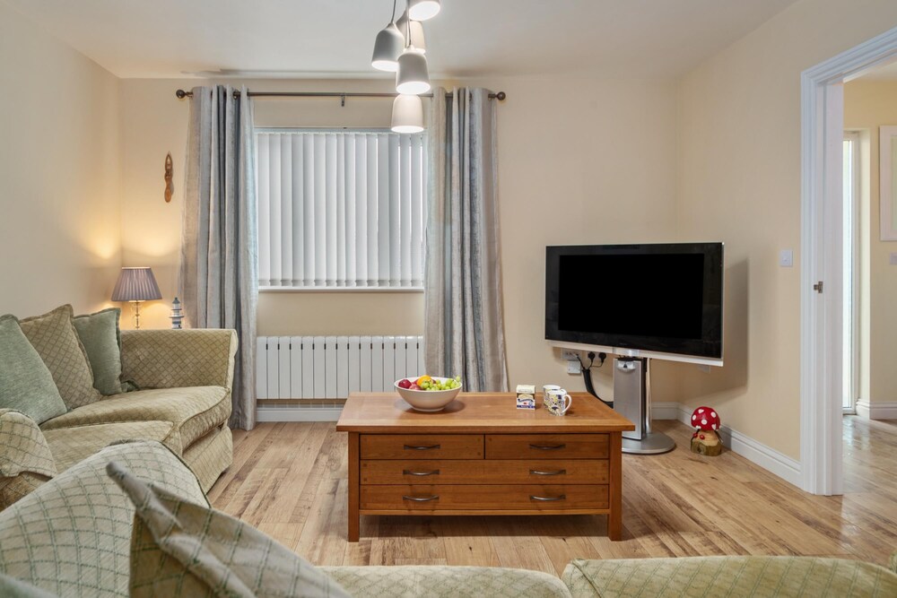 Y Deri - Close to Village and Beach