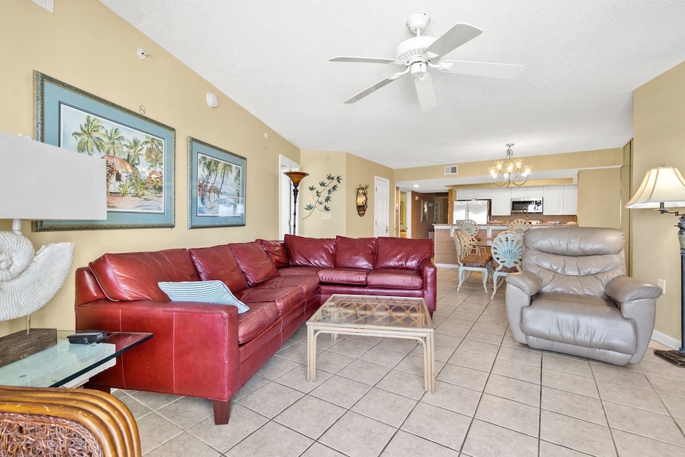 Ocean Bay Club 909 by RedAwning