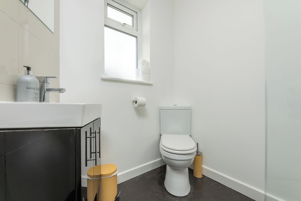 2 Bed House Close to Cardiff City Centre