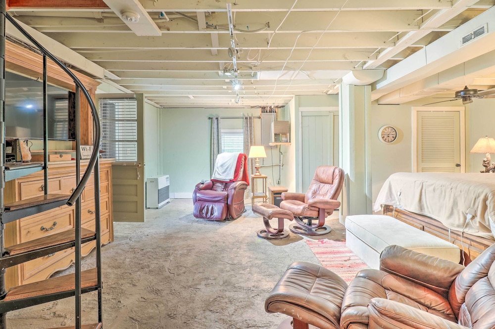 Maggie Valley Retreat With Hot Tub + Fire Pit! view 4