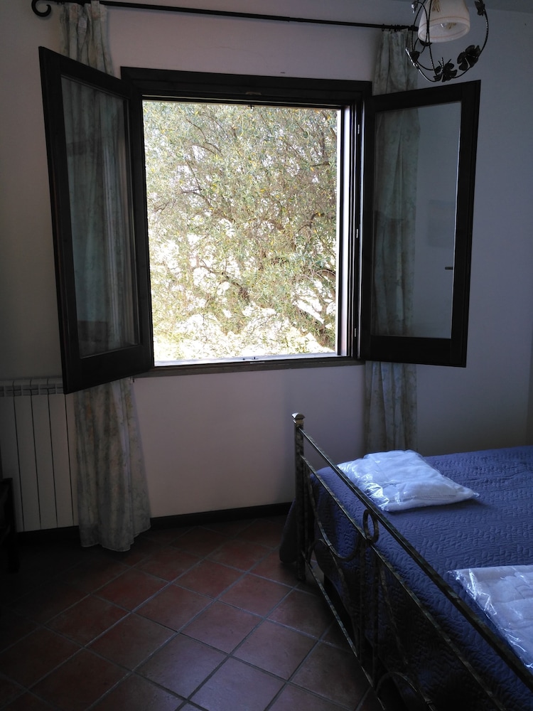 AGRITURISMO  LA FOCAZZA