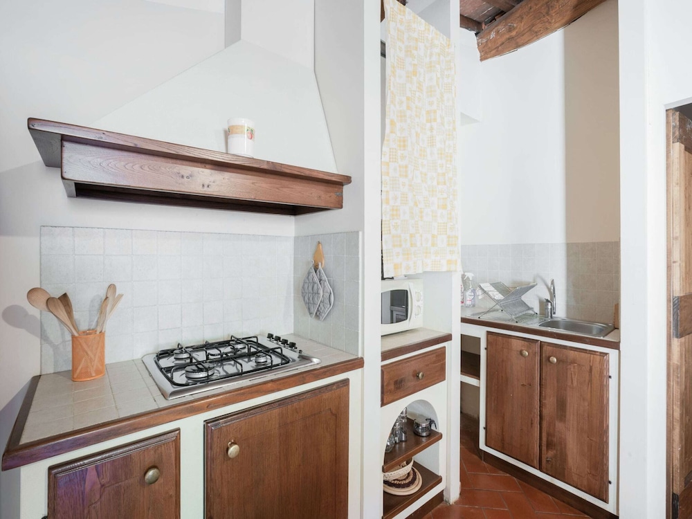 Charming Retreat in Montorsoli view 5