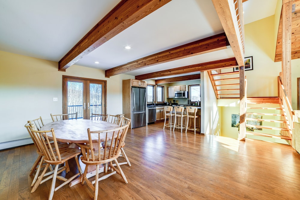 Golf, Fish & Ski: Retreat w/ Game Room in Thompson