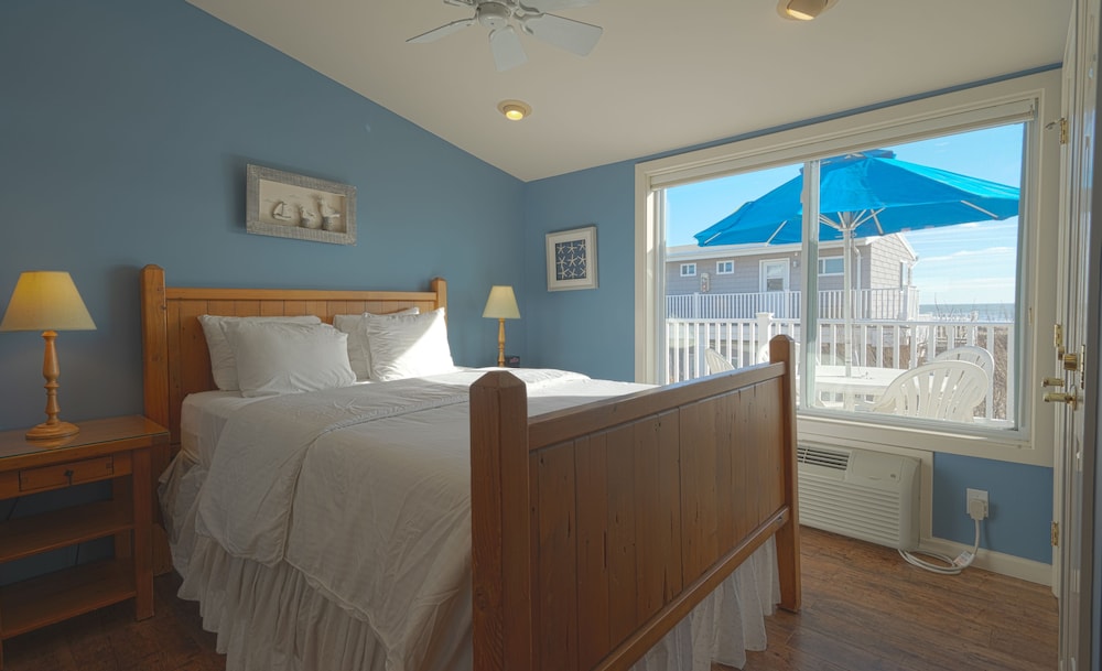 Sea Crest Resort