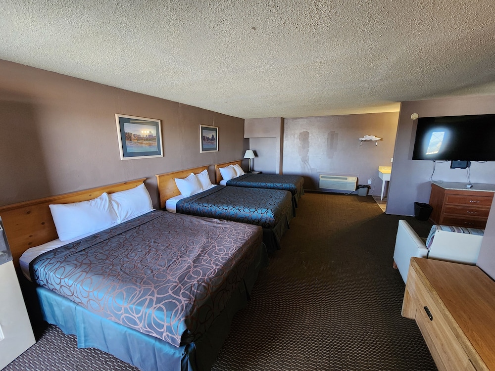 Satellite Inn
