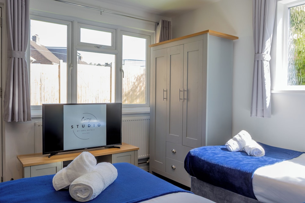 Cozy Garden Studio in St Albans