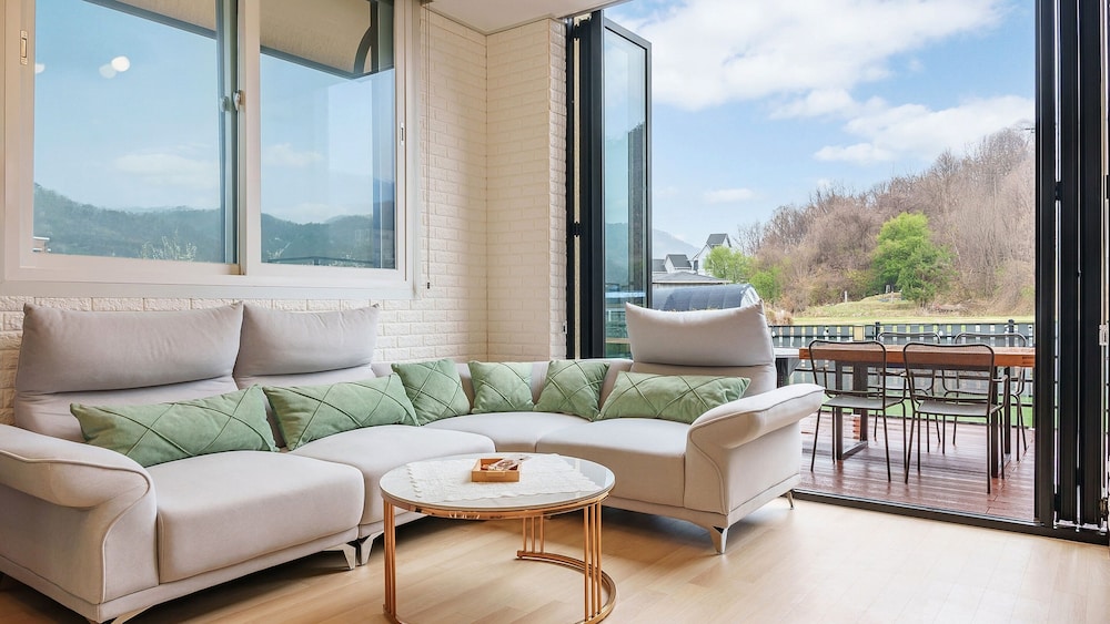 Gangchon Baile Village Pension