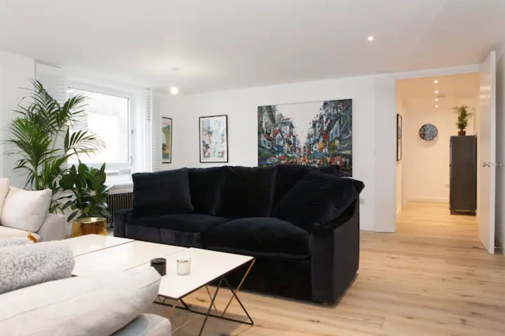 Shoreditch - Immaculate 2 Bedrooms Flat For 6