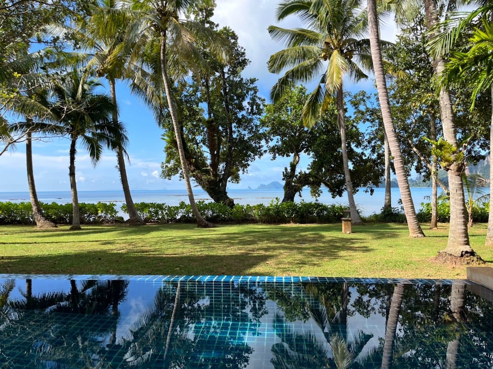 Amatapura Beach Villa 10