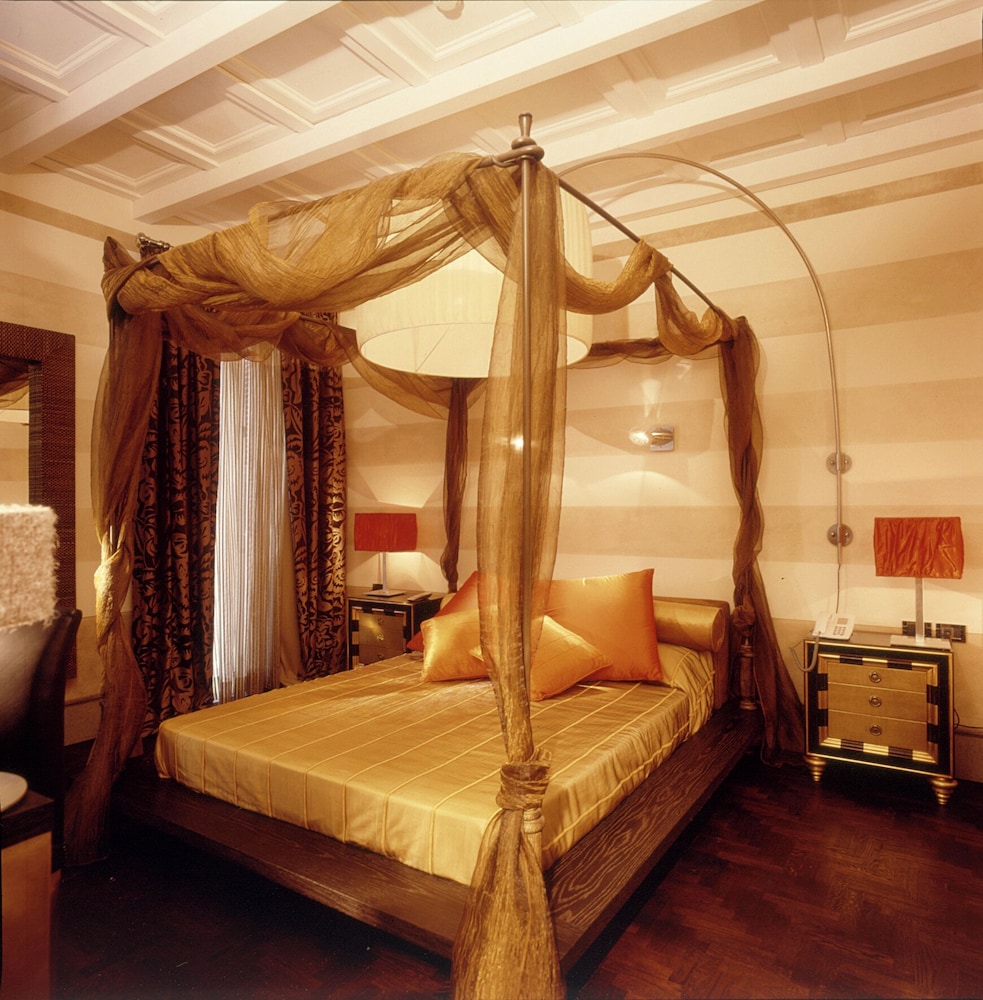 The Inn at the Roman Forum Elegant Collection - The Roman Forum Lodging.