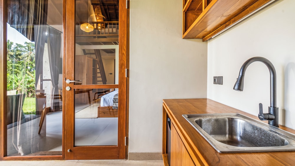 Sabuh Mas Villa Ubud By Aswanaya