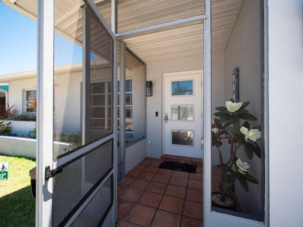 Steps to Beach Heated Pool