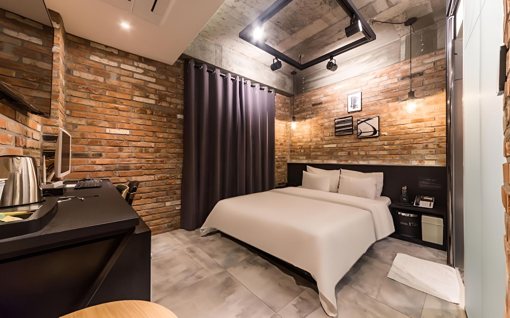 Photo 36