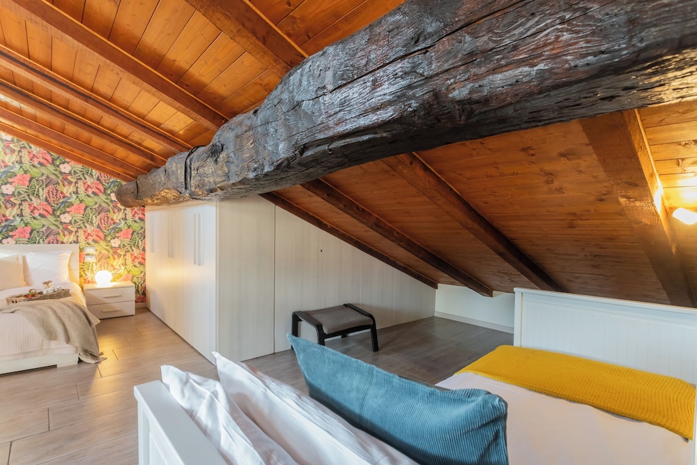 Domus in Como by Rent all Como