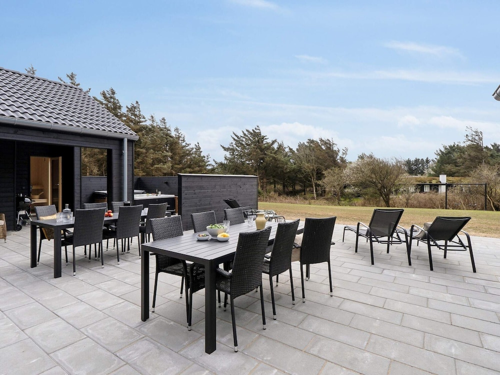5 Star Holiday Home in Lokken