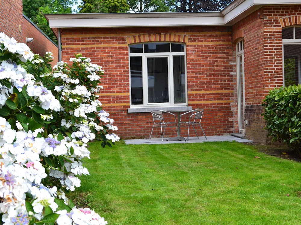 Holiday Home in Oosteeklo Near the Meetjeslands Area