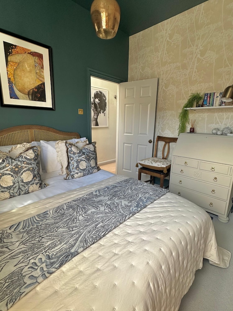 2 Bed Victorian Terrace