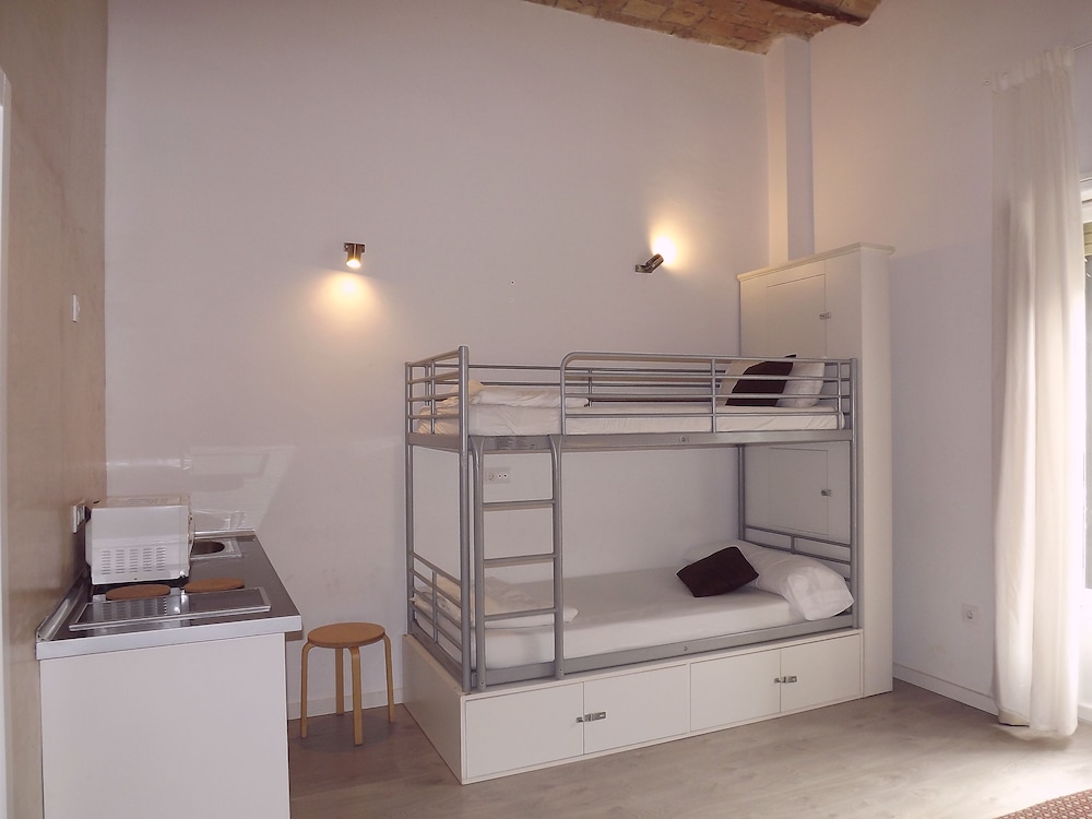 ISA SEVILLA Suites
