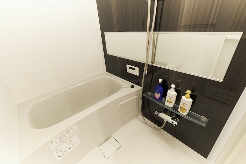 Frontier Comfort Kita-Ikebukuro by Tranova