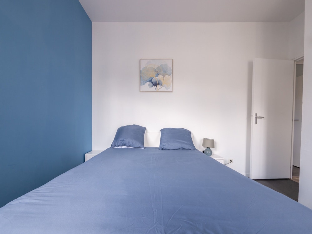 Apartment in Le Mans Near City Center