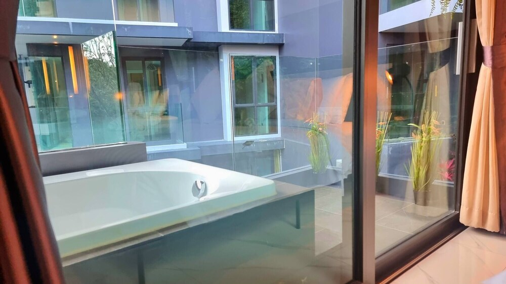 B407 - 1 Bedroom Condo Pool View Near Ao Nang Beach