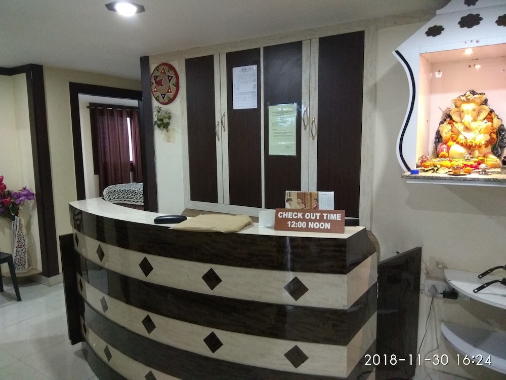 Minakshi Guest House