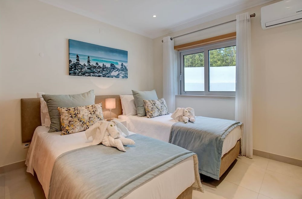 Carvoeiro Bay H Modern Townhouse Very Central f
